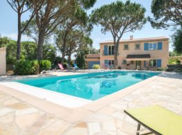 https://www.merprovence.com/proprietes/sainte-maxime-semaphore-villa-avec-piscine/