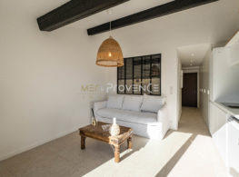 https://www.merprovence.com/proprietes/sainte-maxime-dernier-etage-renove/