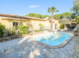https://www.merprovence.com/proprietes/sainte-maxime-villa-3-chambres-nartelle/